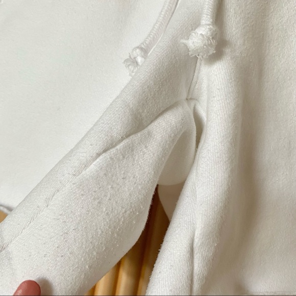 Aritzia Tna cozy fleece boyfriend sweatshorts - Picture 4 of 4